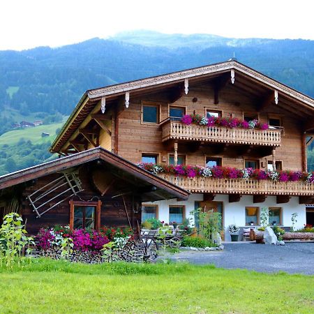Ferienwohnung Lerchenhof Wald im Pinzgau Eksteriør bilde